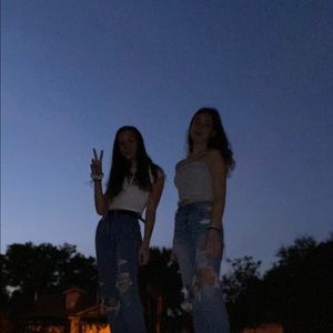 Meet your Posher, Alyssa